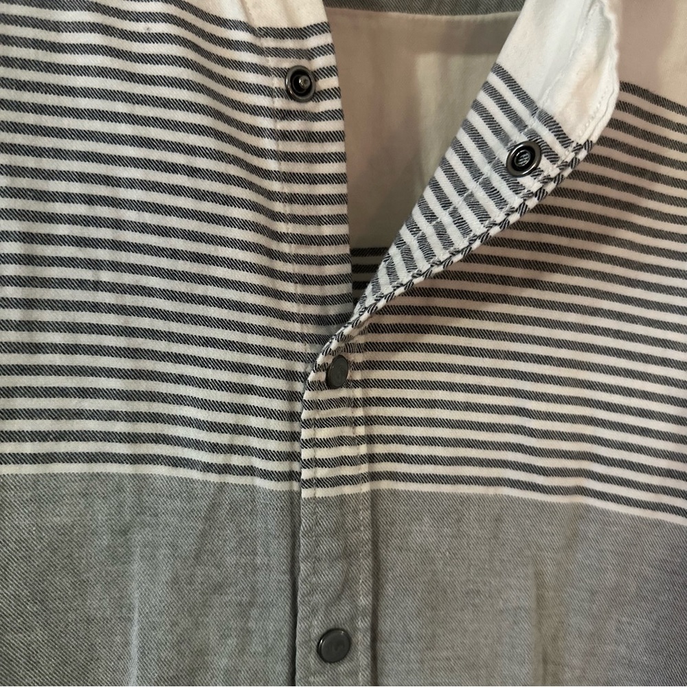 Express Button Up - image 3